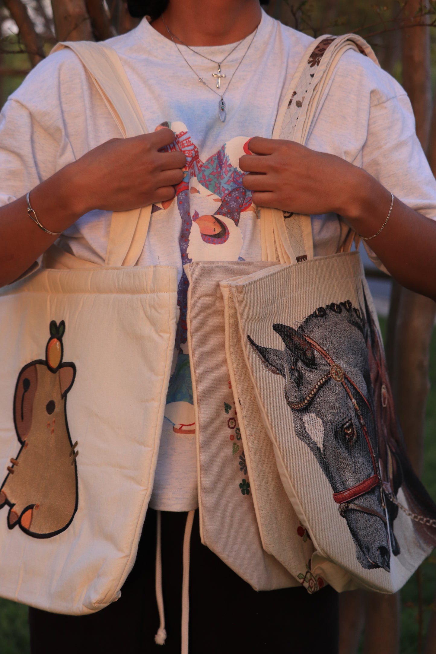 Capybara tote bag
