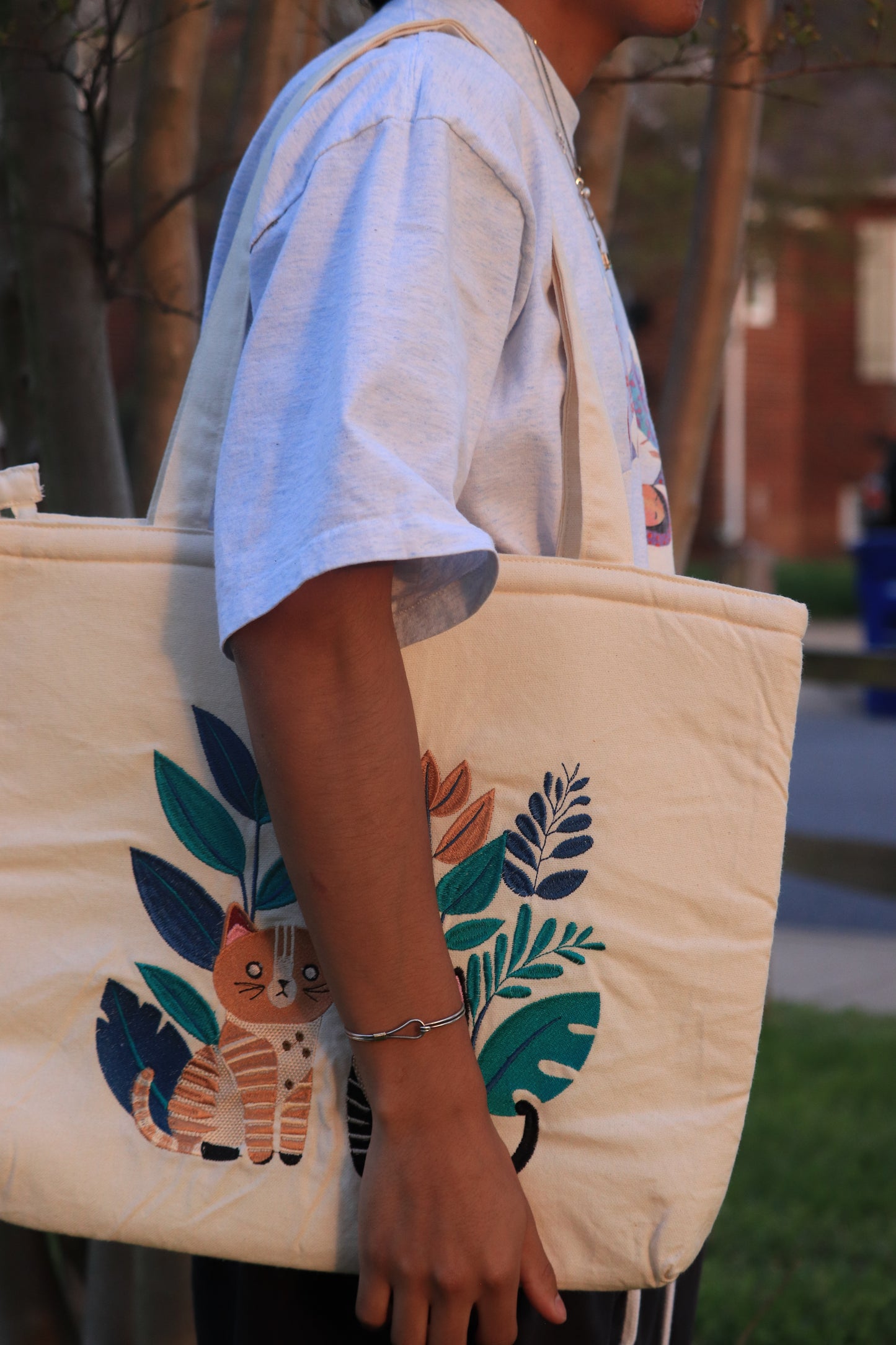 Cat tote bag